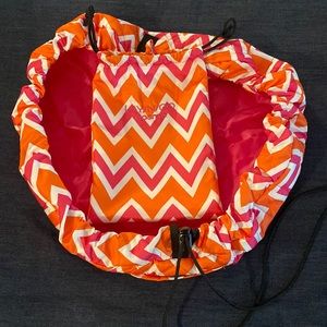Lay/N/Go Cosmo Cosmetic Bag